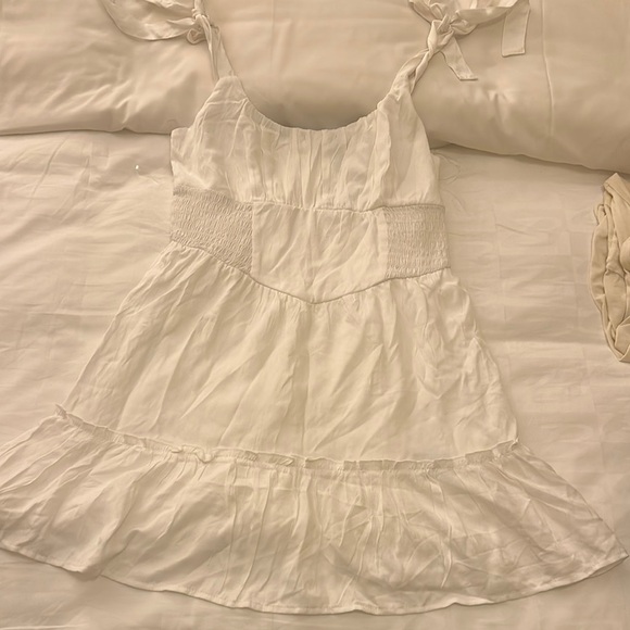 Trixxi White Summer Dress - Picture 3 of 7